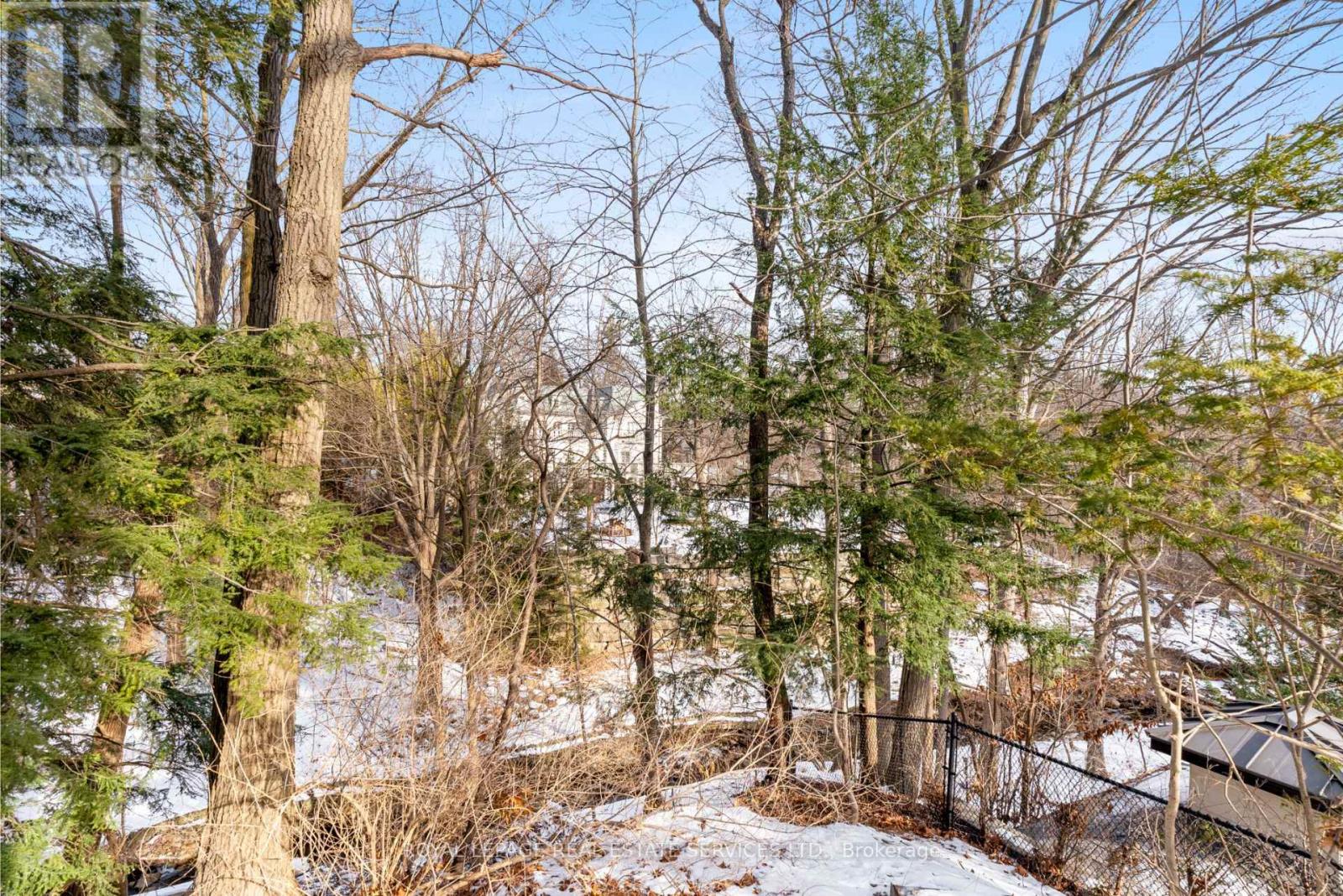89 Valecrest Drive, Toronto, Ontario  M9A 4P5 - Photo 31 - W12098602