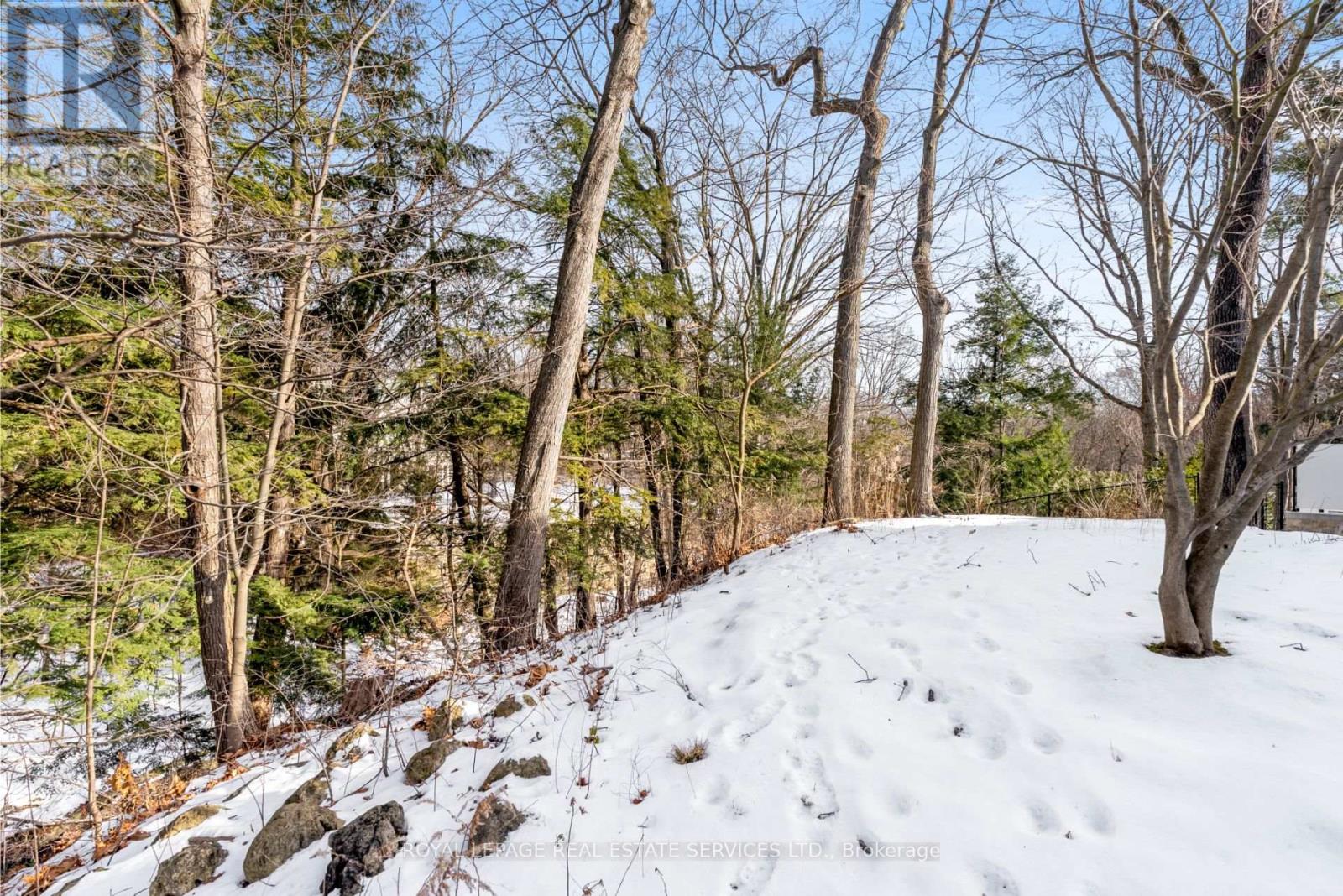 89 Valecrest Drive, Toronto, Ontario  M9A 4P5 - Photo 35 - W12098602