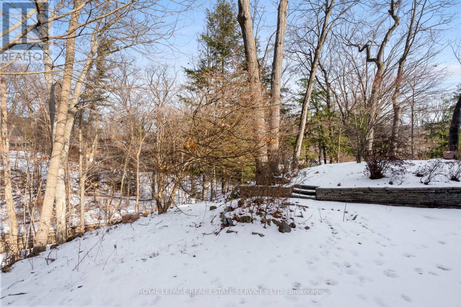 89 Valecrest Drive, Toronto, Ontario  M9A 4P5 - Photo 36 - W12098602