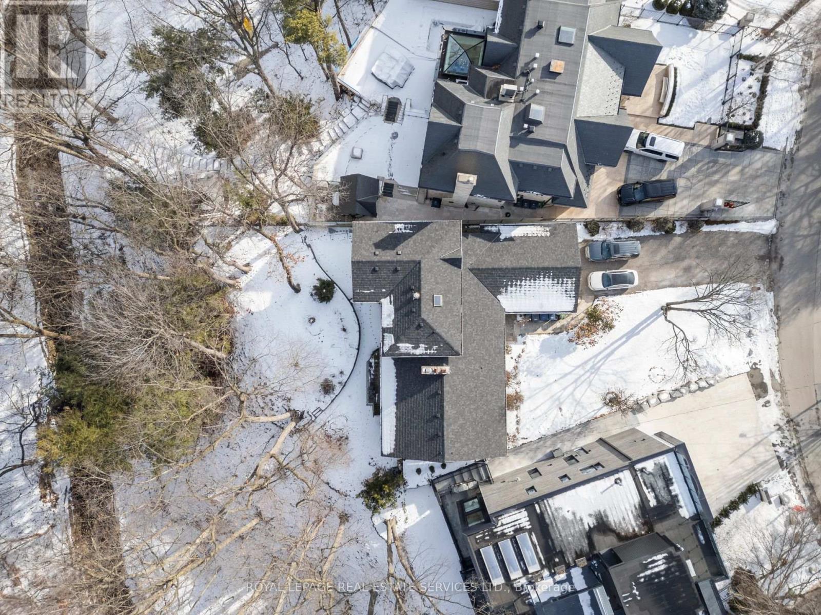 89 Valecrest Drive, Toronto, Ontario  M9A 4P5 - Photo 43 - W12098602