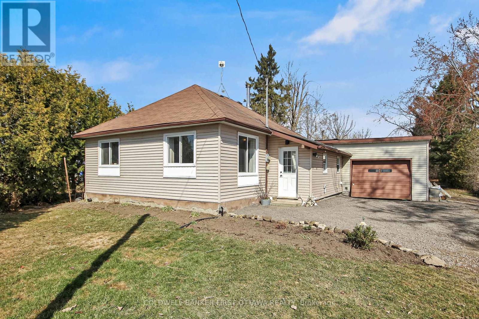 6671 DALMENY ROAD, ottawa, Ontario