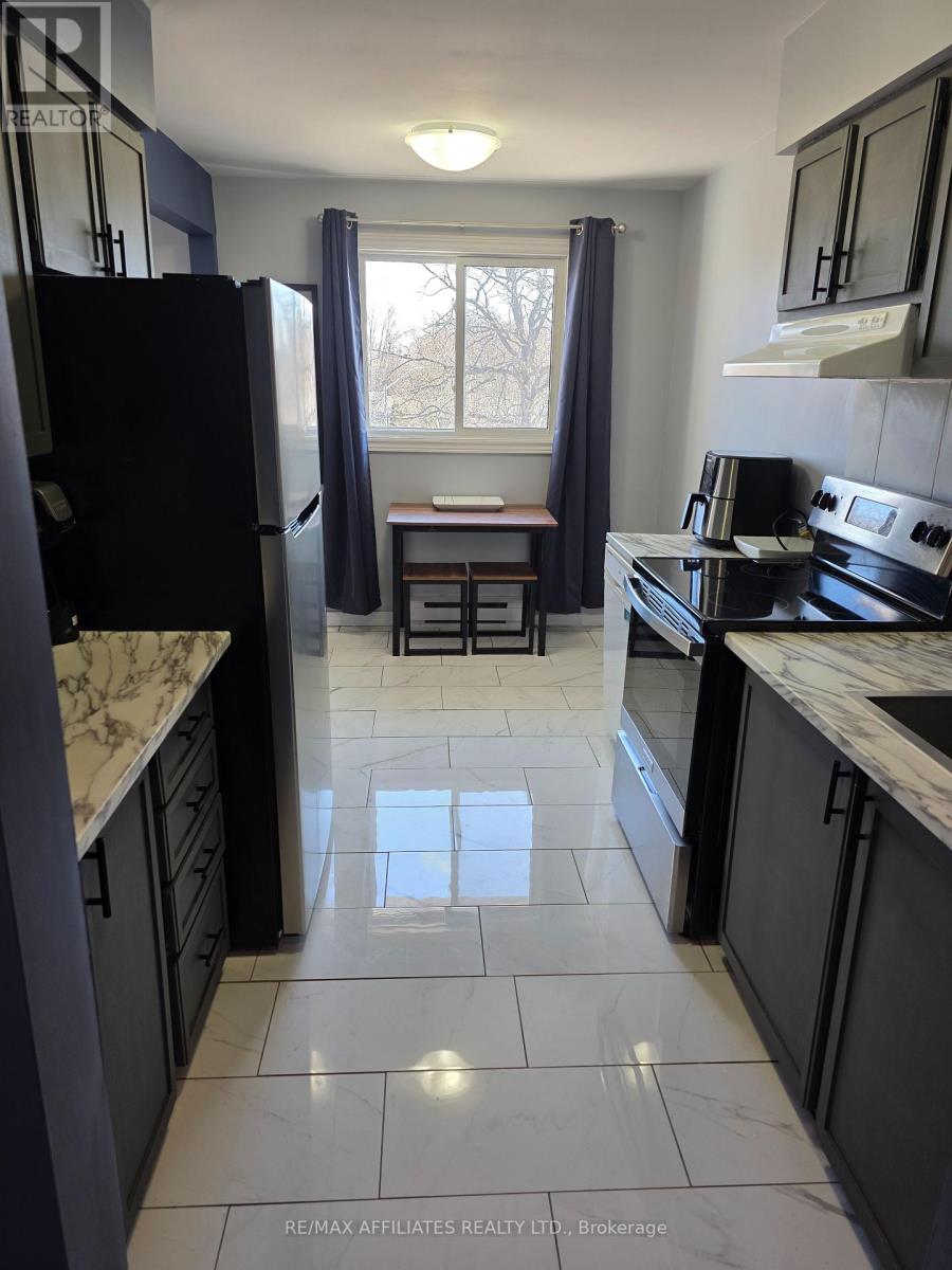301 - 26 Pearl Street, Smiths Falls, Ontario  K7A 5B5 - Photo 17 - X12091125