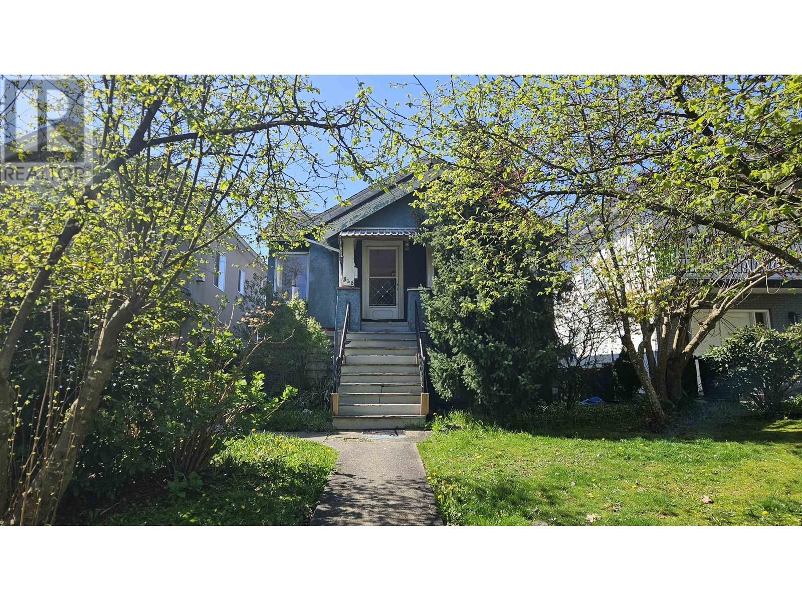 545 SKEENA STREET, Vancouver, British Columbia
