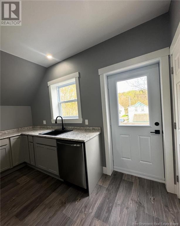 176-178 Park Street, Sussex, New Brunswick  E4E 1V3 - Photo 5 - NB116802