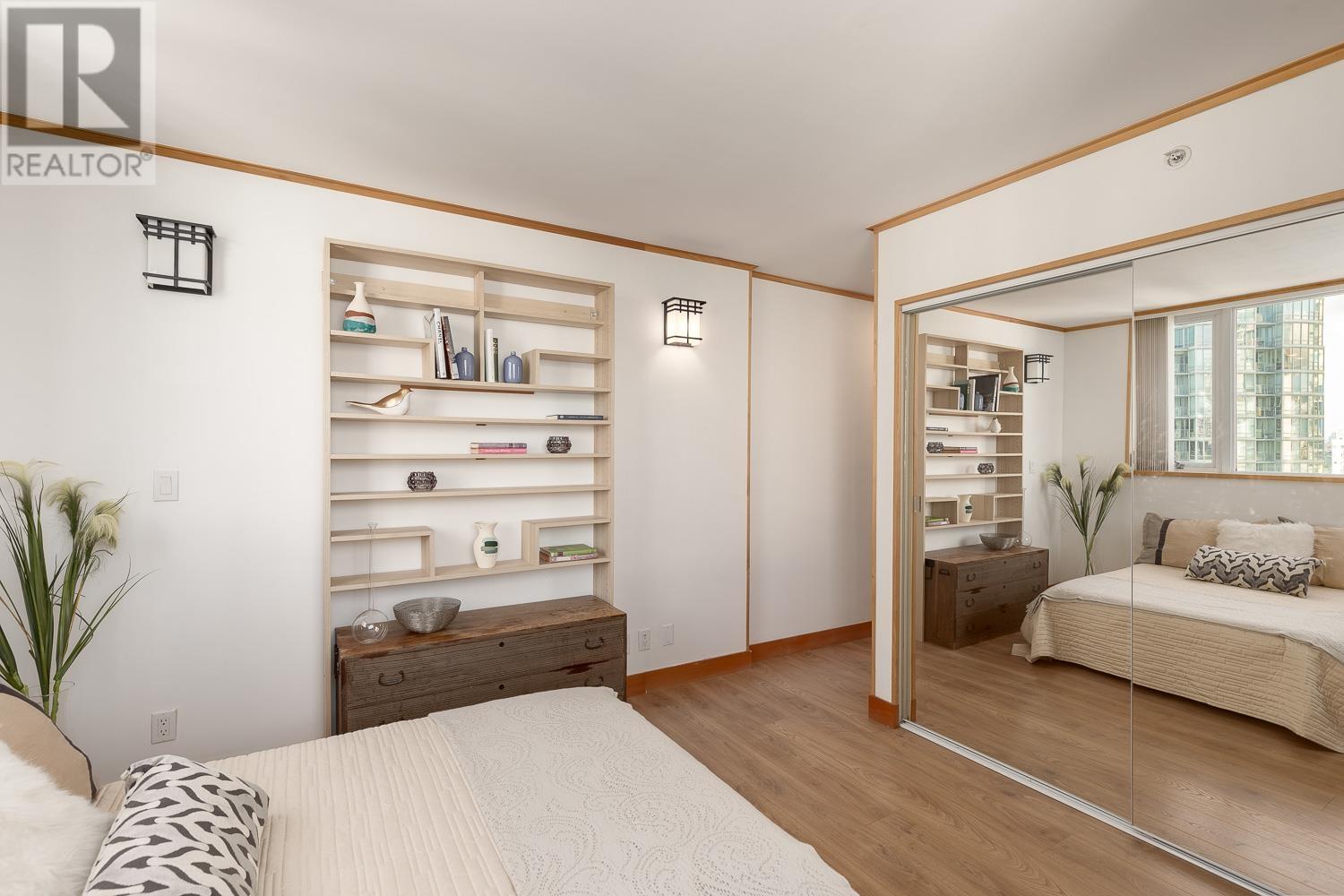 Listing Picture 8 of 25 : 3006 583 BEACH CRESCENT, Vancouver / 溫哥華 - 魯藝地產 Yvonne Lu Group - MLS Medallion Club Member