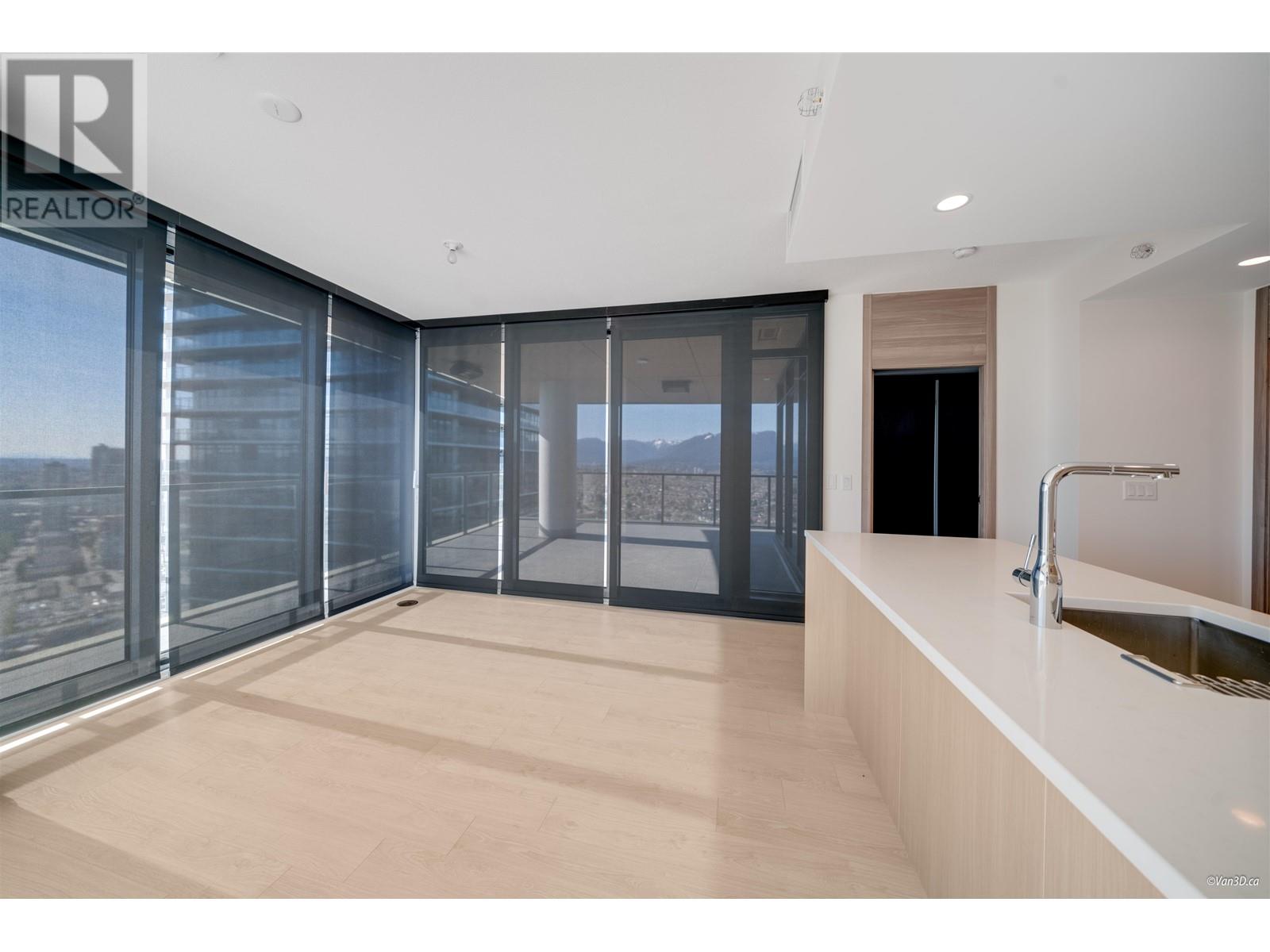 Property at 4203 4890 LOUGHEED HIGHWAY image 3