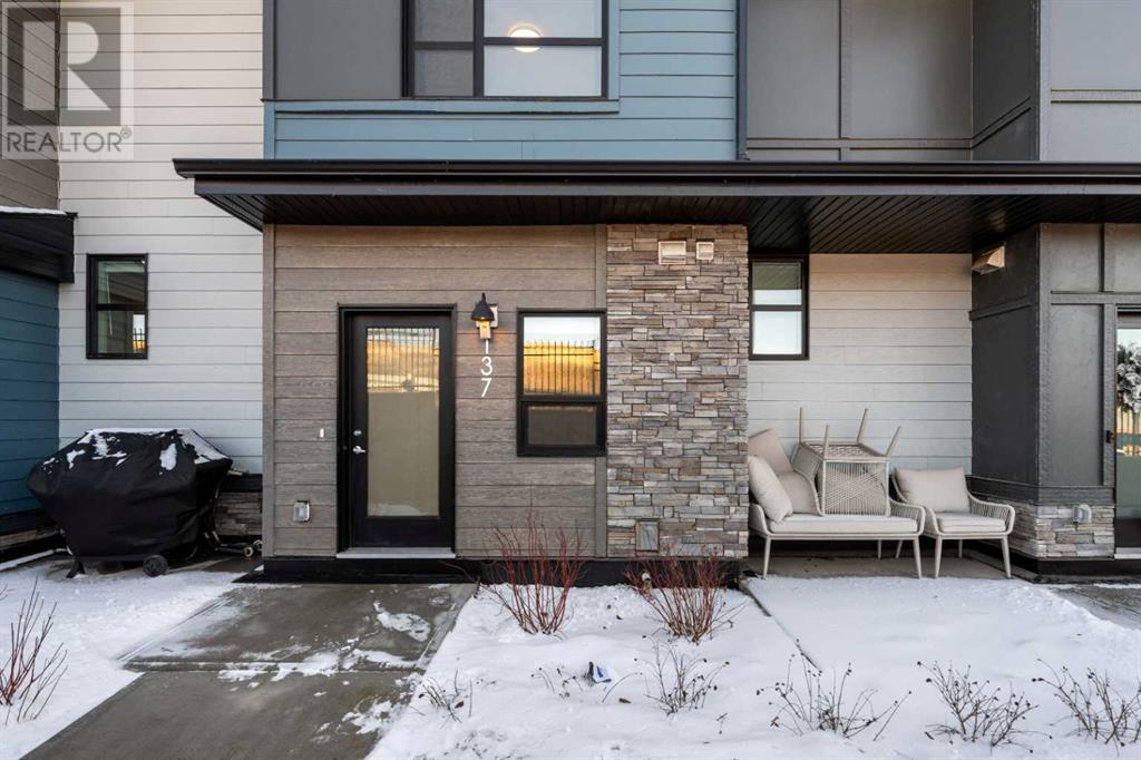137, 42 Cranbrook Gardens Se, Calgary, Alberta  T3M 3N9 - Photo 1 - A2200968