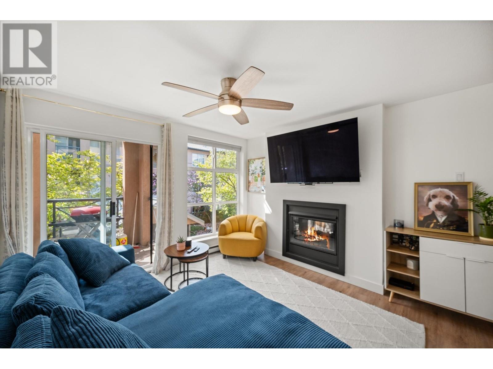 Property at 210 2435 WELCHER AVENUE image 1
