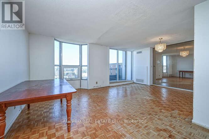 Property at UNIT 1215 - 2951 RIVERSIDE DRIVE E image 5