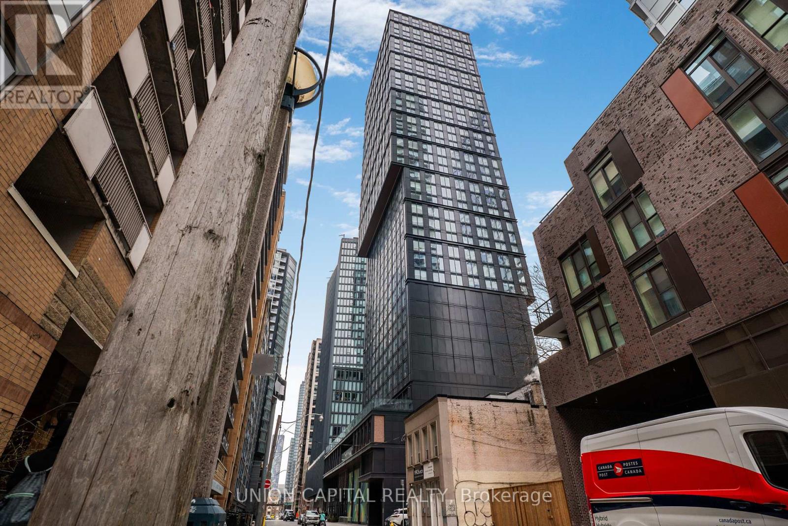 1001 - 82 Dalhousie Street, Toronto, Ontario  M5B 0C5 - Photo 25 - C12098796