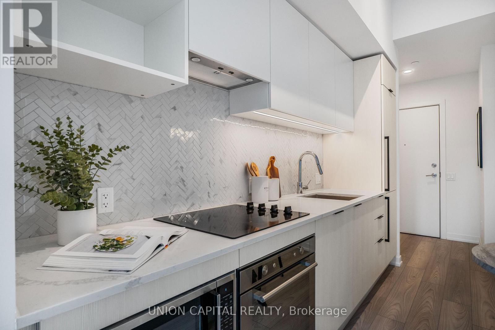 1001 - 82 Dalhousie Street, Toronto, Ontario  M5B 0C5 - Photo 9 - C12098796