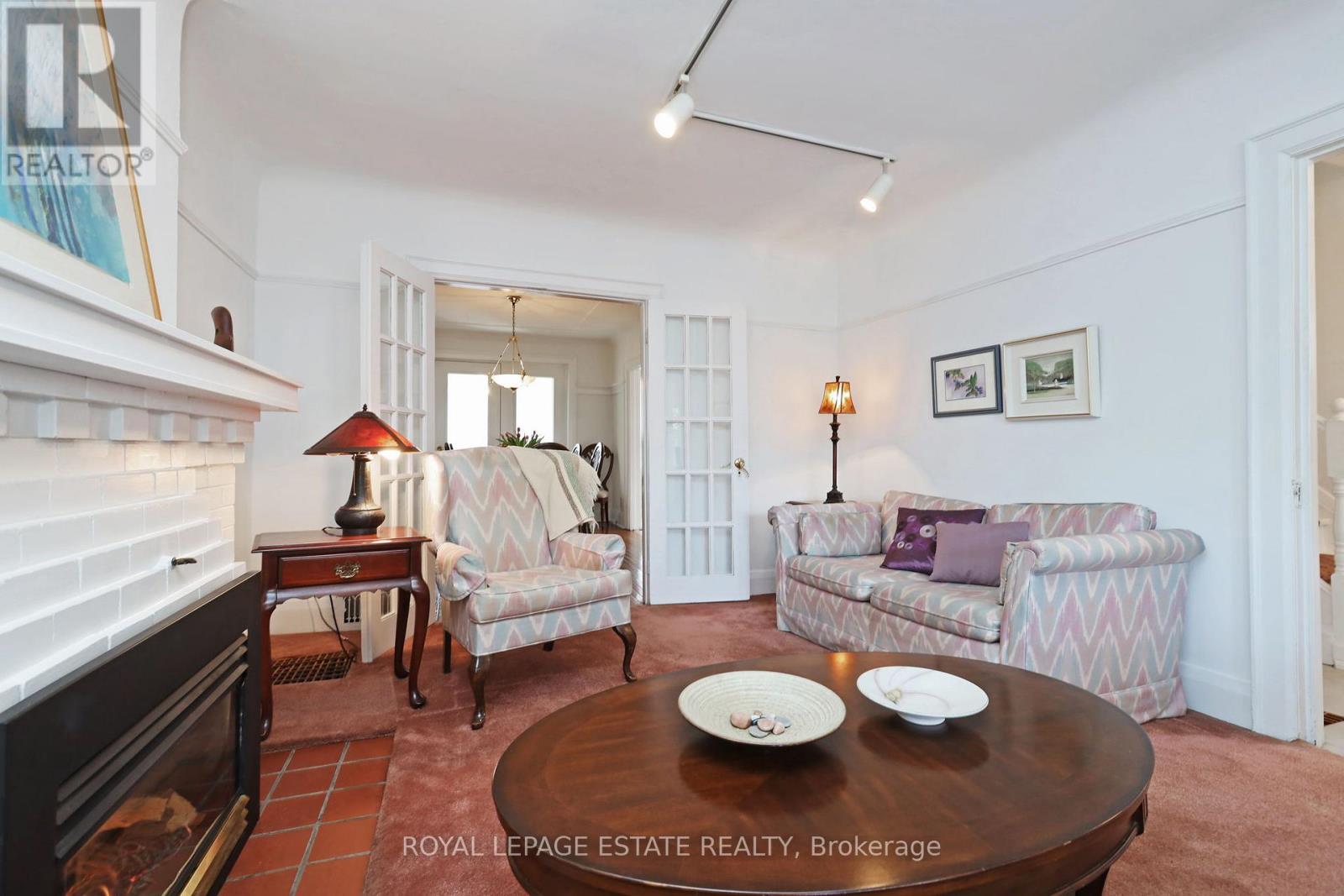 354 Victoria Park Avenue, Toronto, Ontario  M4E 3S8 - Photo 12 - E12098781