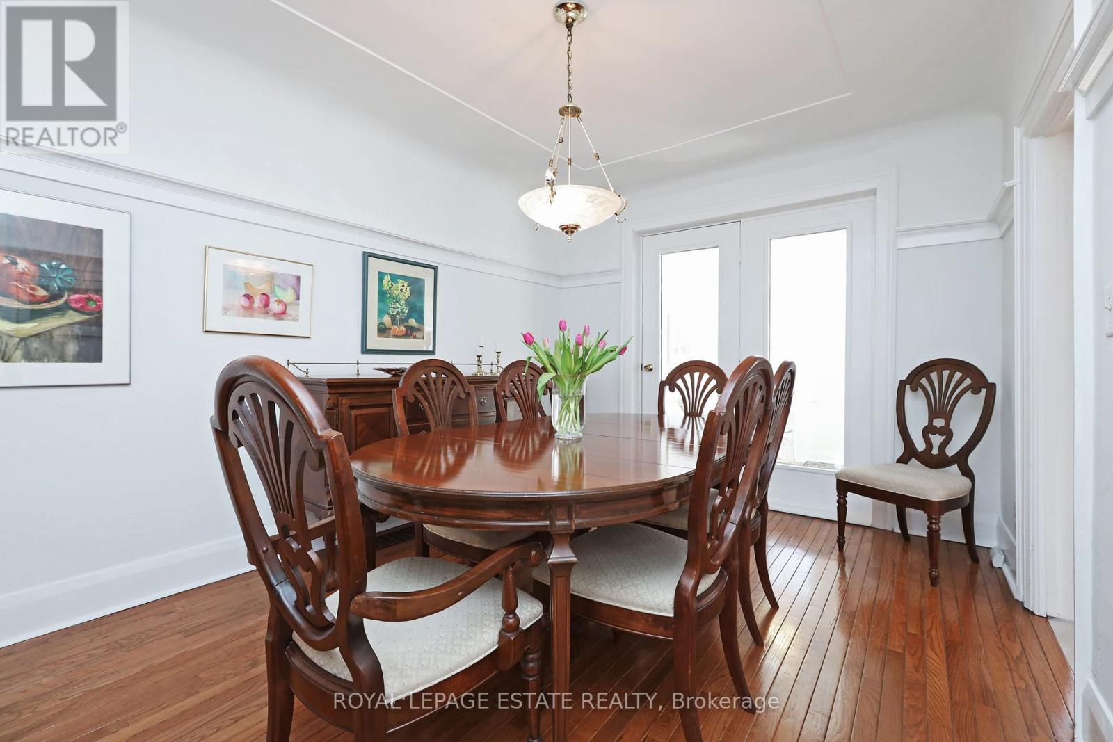 354 Victoria Park Avenue, Toronto, Ontario  M4E 3S8 - Photo 17 - E12098781
