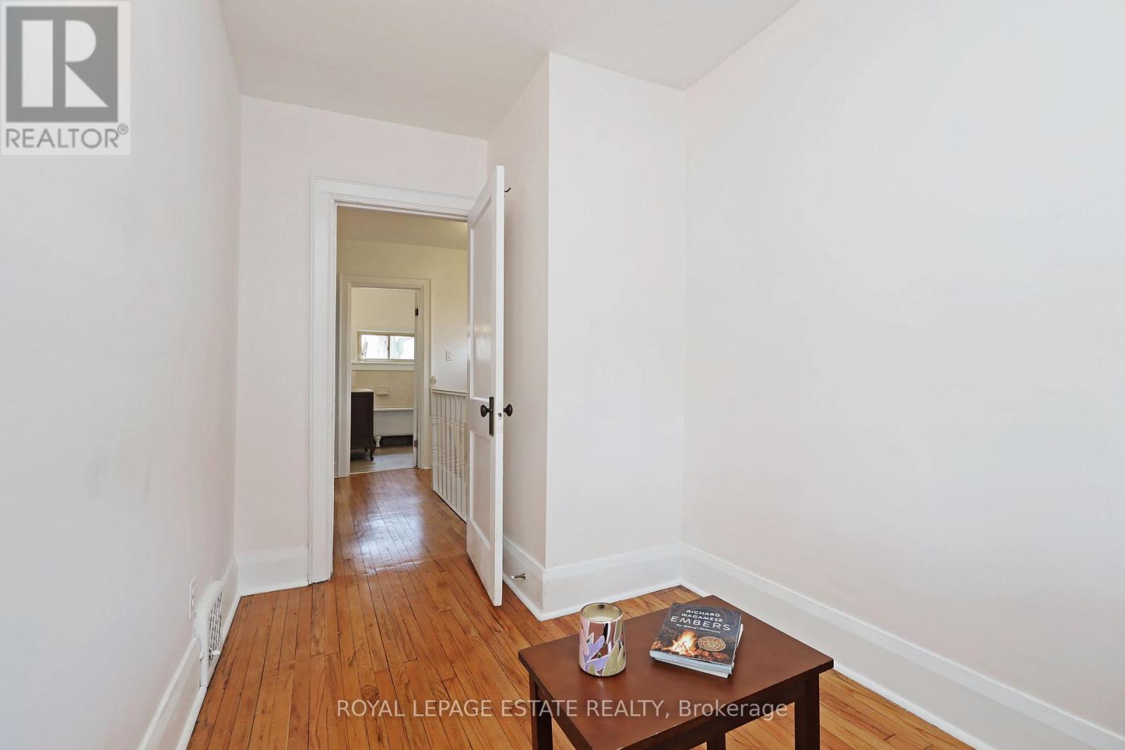 354 Victoria Park Avenue, Toronto, Ontario  M4E 3S8 - Photo 35 - E12098781