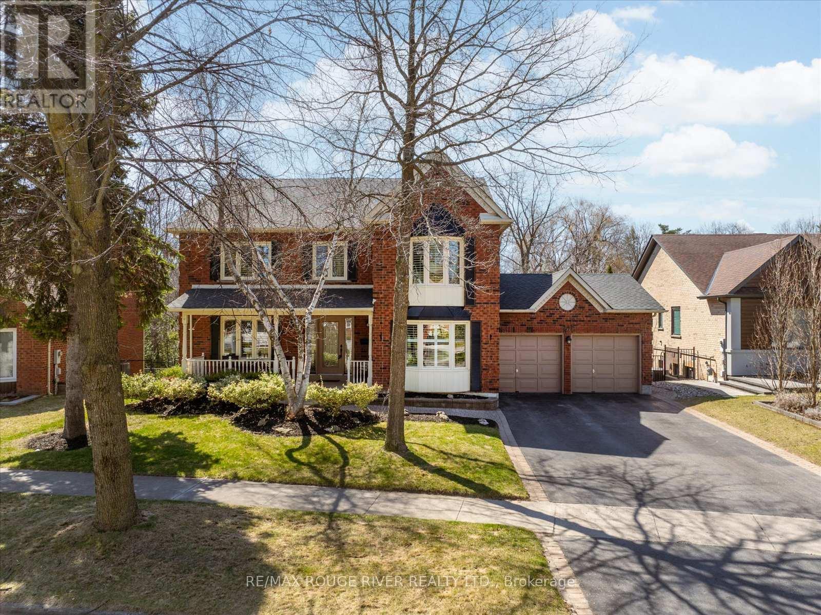 Property at 885 BAYLAWN DRIVE image 2