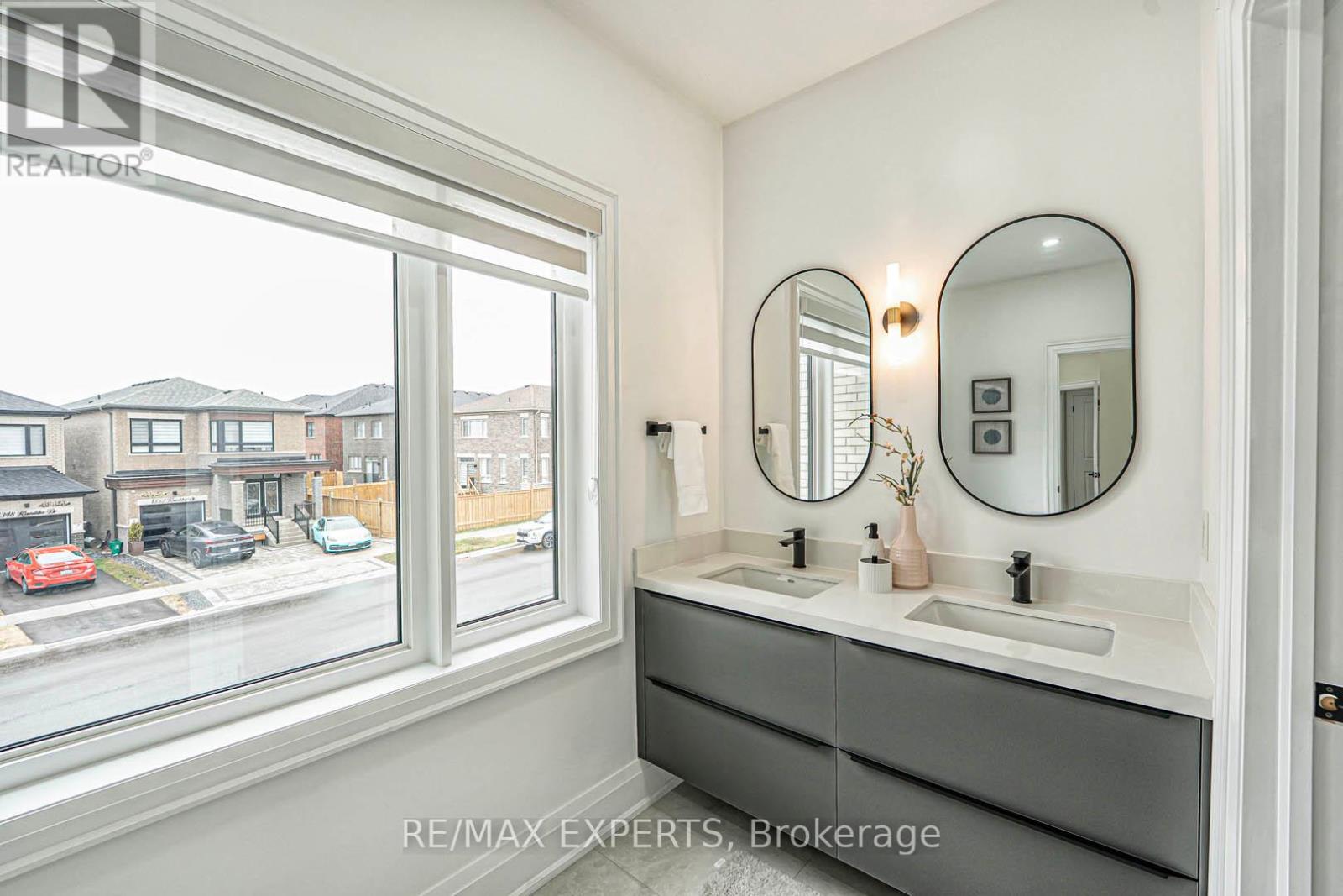 1343 Klondike Court, Oshawa, Ontario  L1L 0T1 - Photo 27 - E12098905