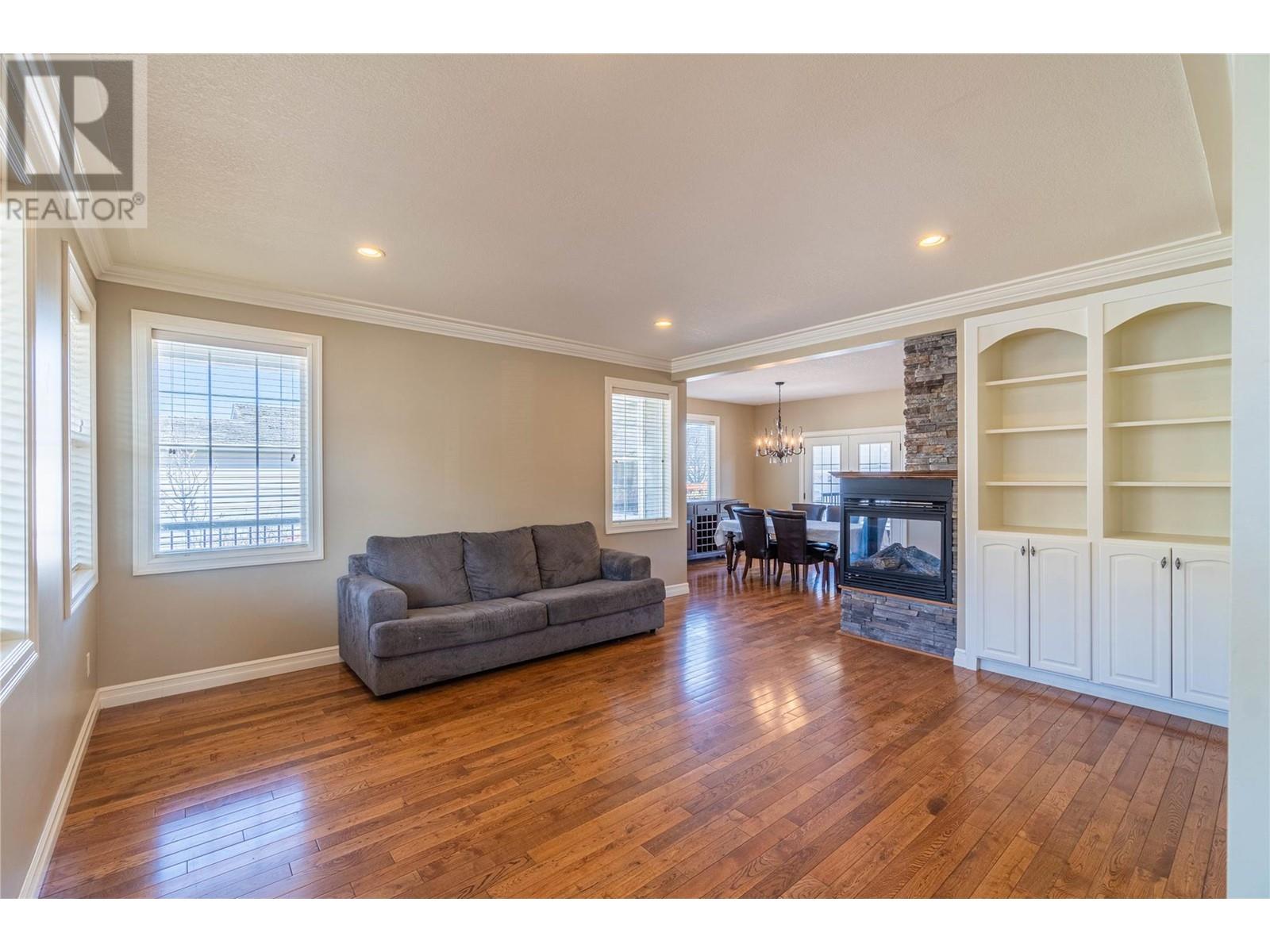 814 Cramond Road, Kamloops, British Columbia  V2B 6J9 - Photo 8 - 10342533