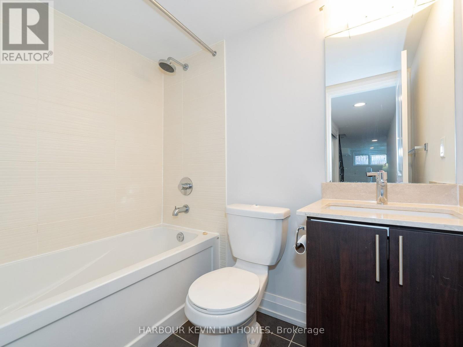 Th15 - 382 Highway 7 E, Richmond Hill, Ontario  L4B 0C5 - Photo 34 - N12098871
