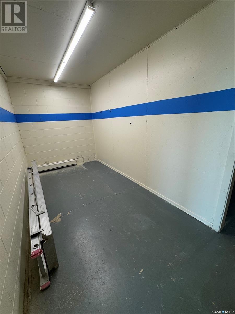 1451 North Service Road W, Swift Current, Saskatchewan  S9H 3S9 - Photo 16 - SK990545