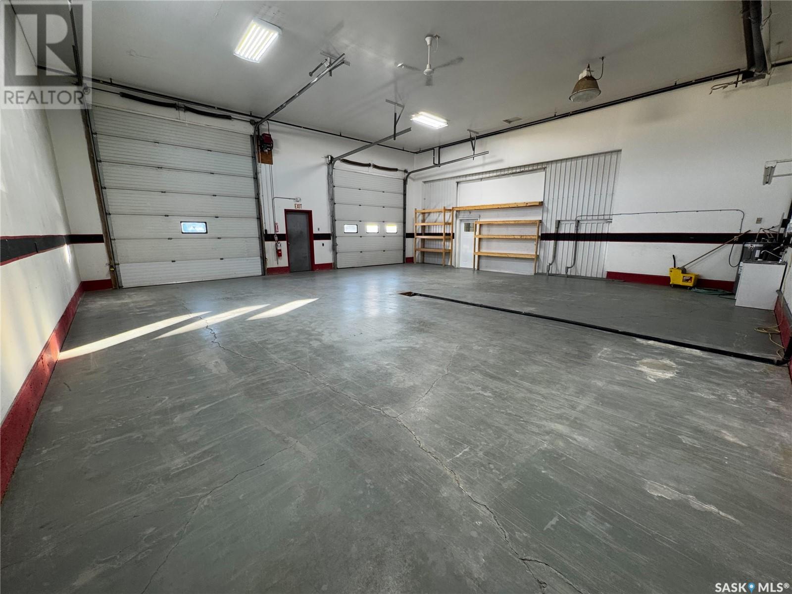 1451 North Service Road W, Swift Current, Saskatchewan  S9H 3S9 - Photo 23 - SK990545