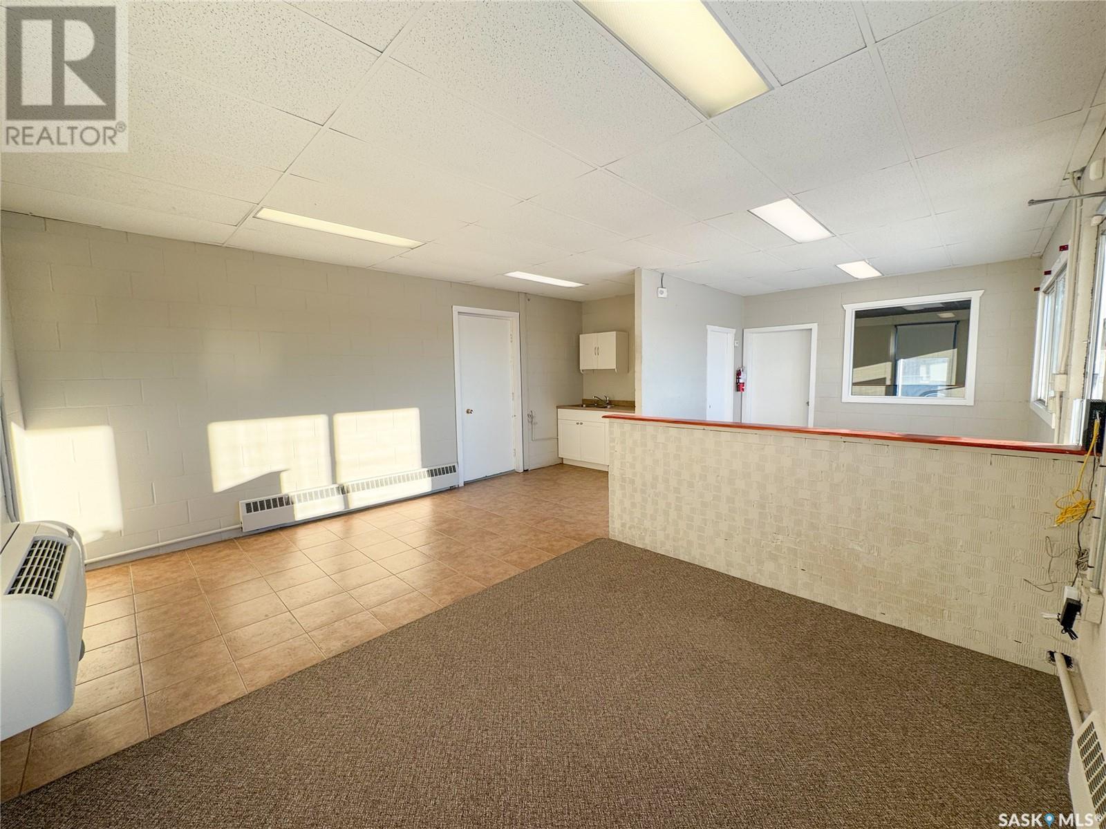 1451 North Service Road W, Swift Current, Saskatchewan  S9H 3S9 - Photo 14 - SK990545