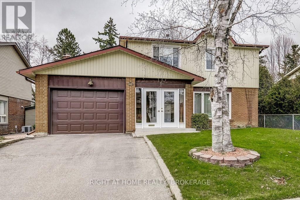 110 Elgin Drive, Brampton, Ontario  L6Y 2E8 - Photo 2 - W12098776