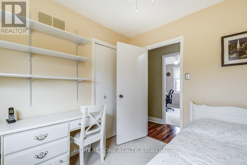 110 Elgin Drive, Brampton, Ontario  L6Y 2E8 - Photo 26 - W12098776