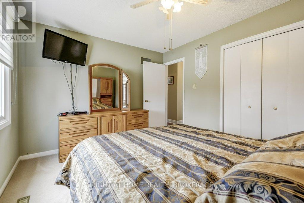 110 Elgin Drive, Brampton, Ontario  L6Y 2E8 - Photo 28 - W12098776