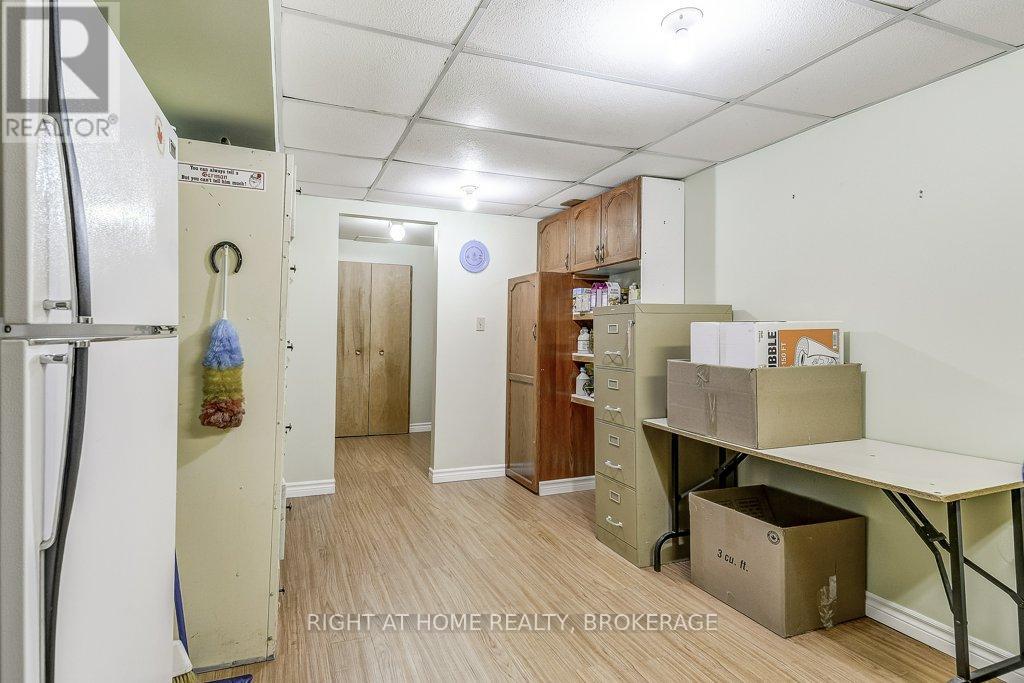 110 Elgin Drive, Brampton, Ontario  L6Y 2E8 - Photo 31 - W12098776