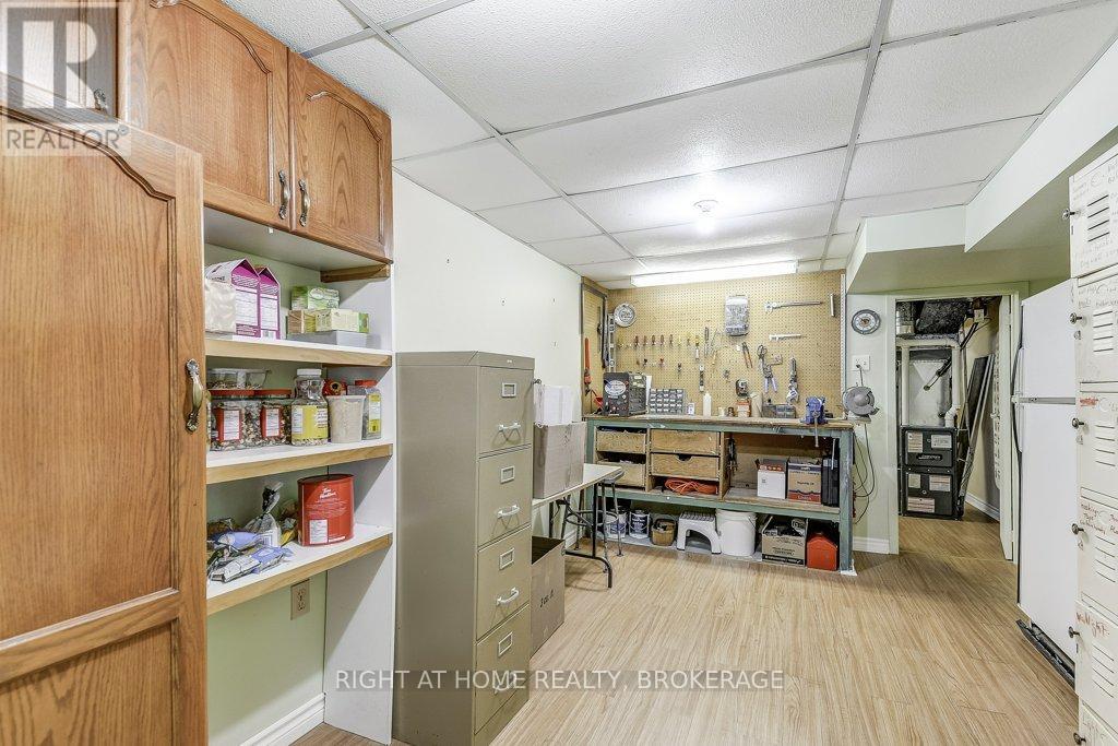 110 Elgin Drive, Brampton, Ontario  L6Y 2E8 - Photo 36 - W12098776
