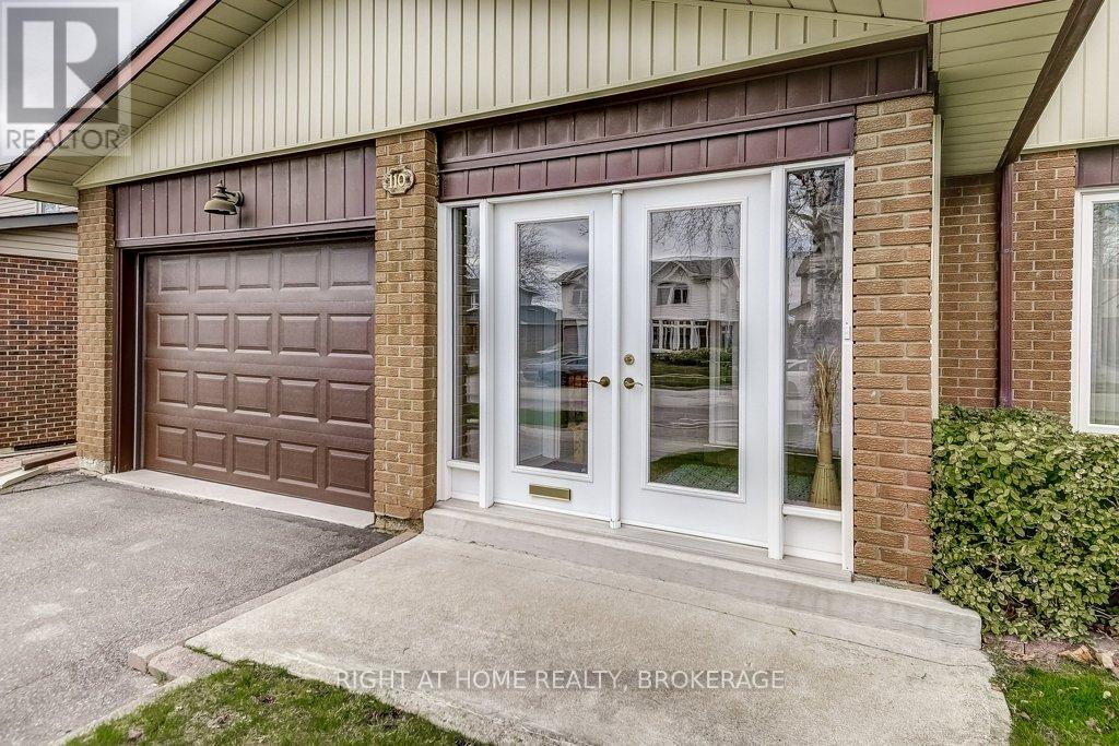 110 Elgin Drive, Brampton, Ontario  L6Y 2E8 - Photo 6 - W12098776