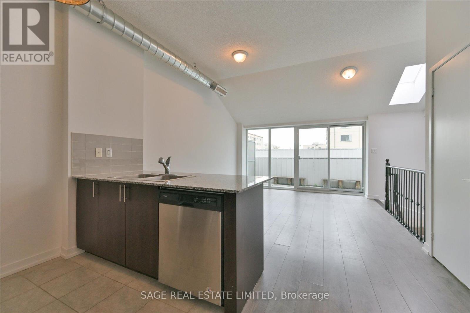 415 - 1410 Dupont Street, Toronto, Ontario  M6H 0B6 - Photo 10 - W12098779