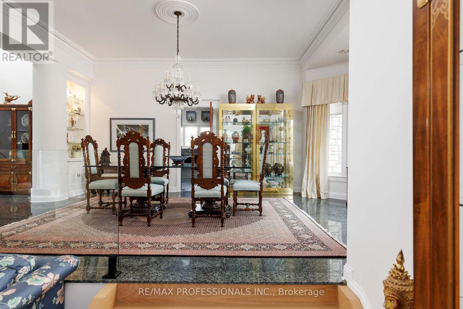 6a Edenbrook Hill, Toronto, Ontario  M9A 3Z6 - Photo 10 - W12098793