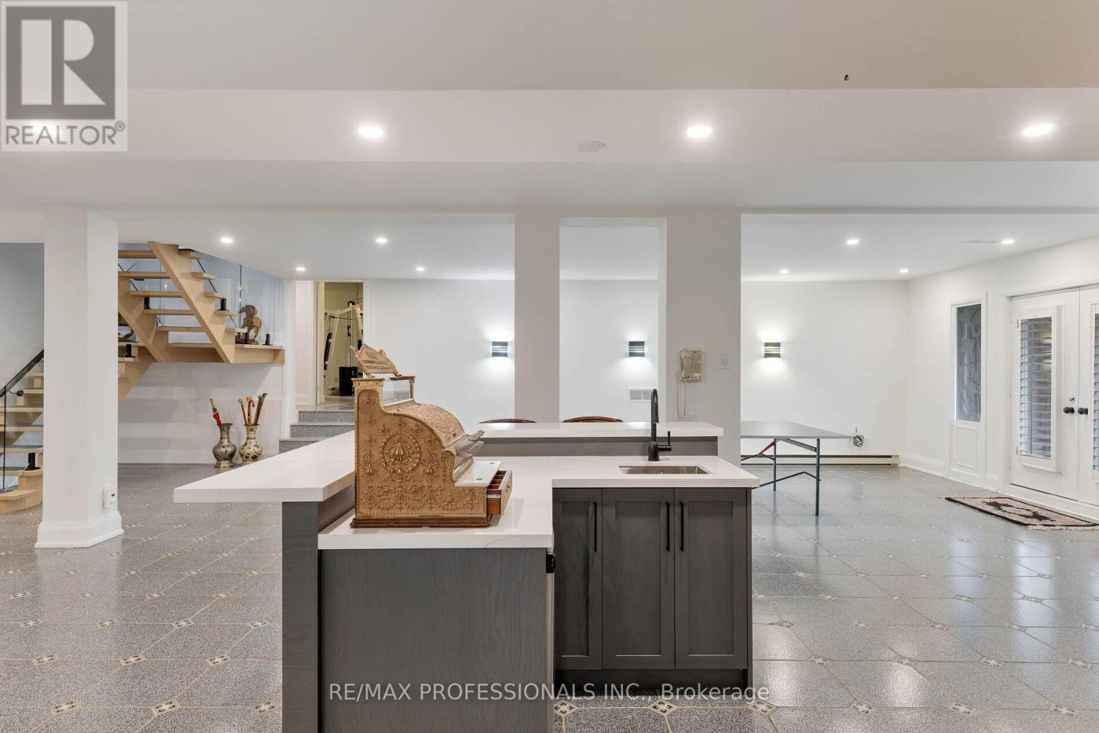 6a Edenbrook Hill, Toronto, Ontario  M9A 3Z6 - Photo 34 - W12098793