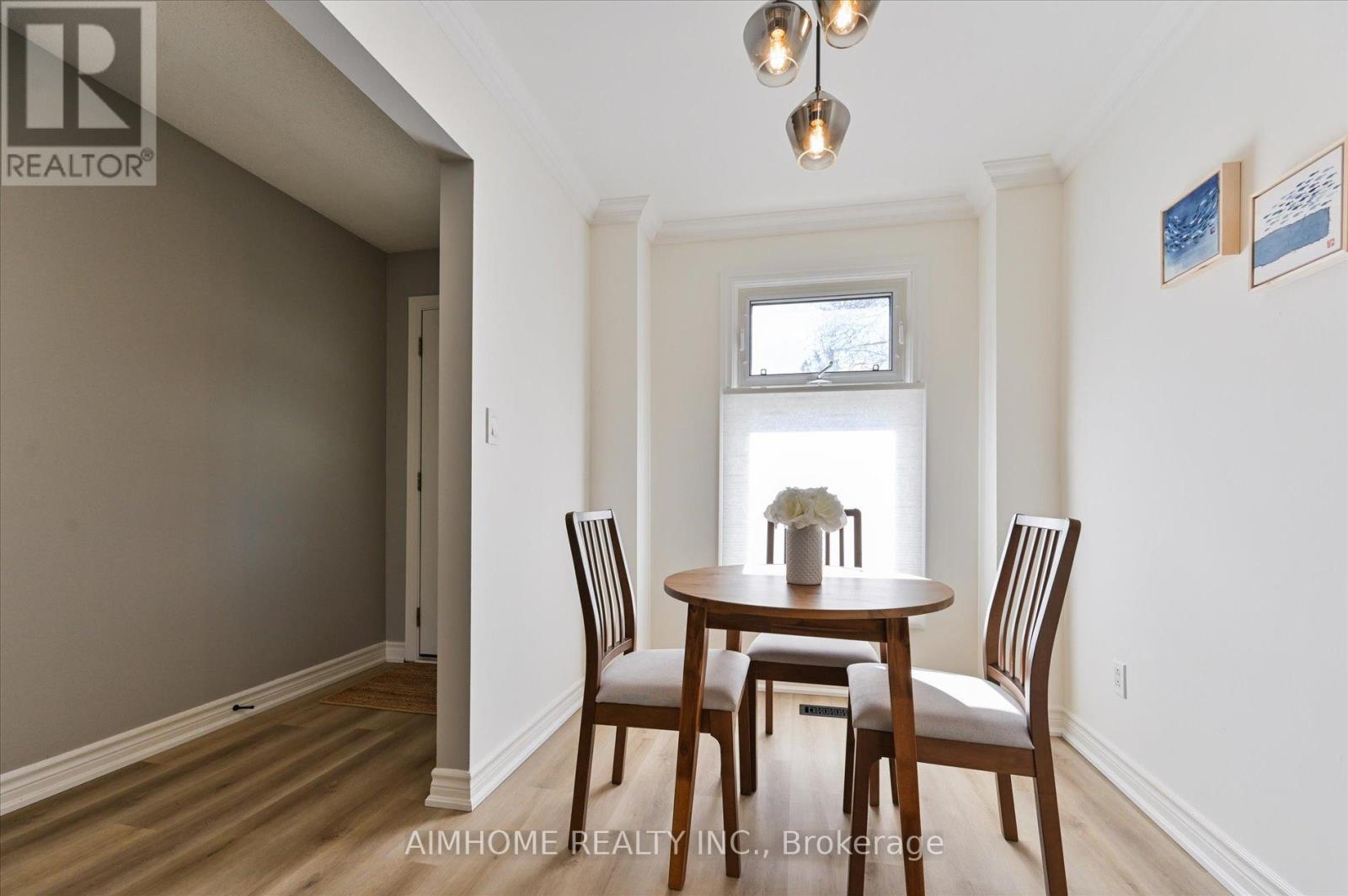 787 Roseheath Drive, Milton, Ontario  L9T 4M4 - Photo 10 - W12098812