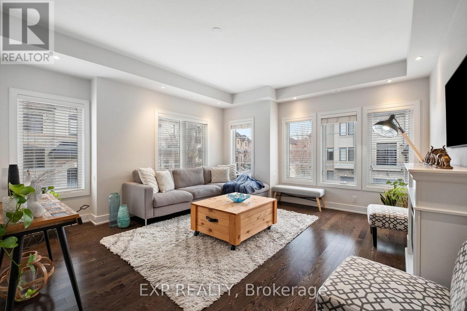 Property at 607 MERMAID CRESCENT image 5