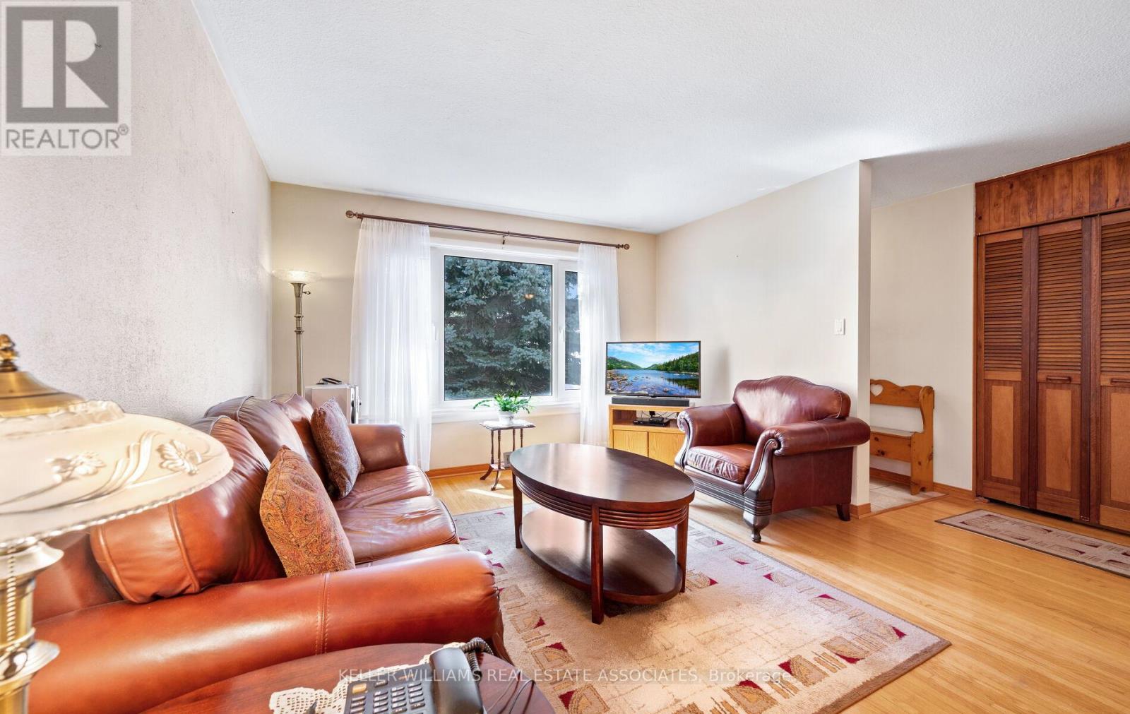 Property at 30 SWANHURST BOULEVARD image 2