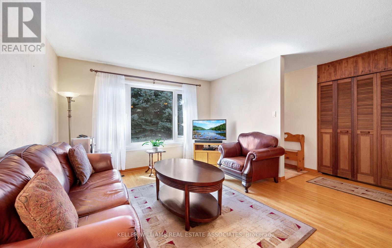Property at 30 SWANHURST BOULEVARD image 5