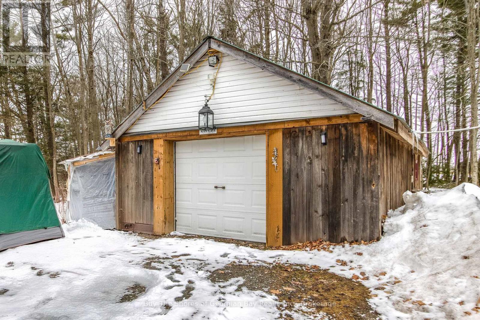 25 Redwing Lane E, Georgian Bay, Ontario  P0E 1E0 - Photo 38 - X12098192