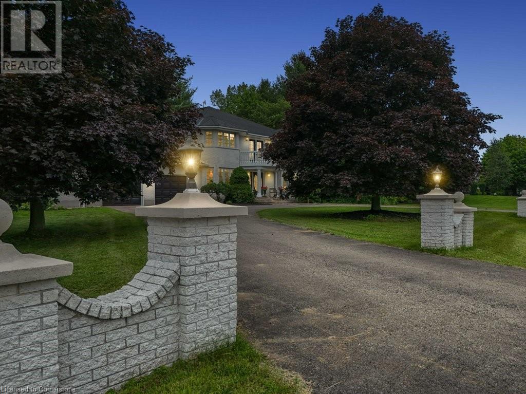 Property at 5 COLUMBO CRT Court image 3