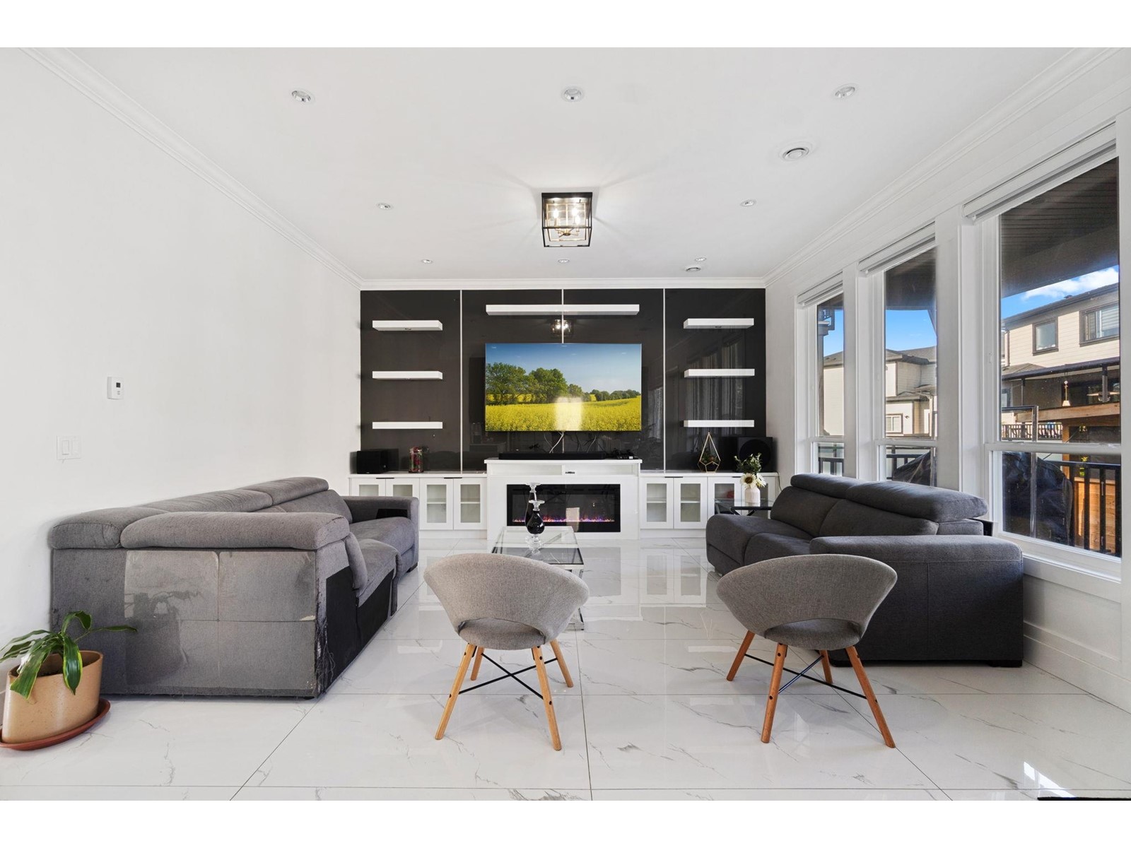 Property at 10014 174 STREET image 5