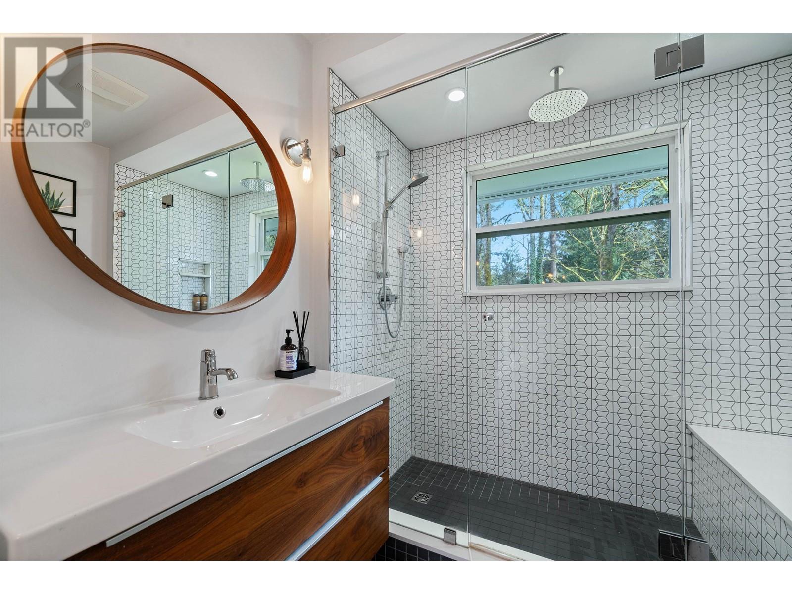 1019 Gatensbury Road, Port Moody, British Columbia  V3H 2P3 - Photo 10 - R2978848