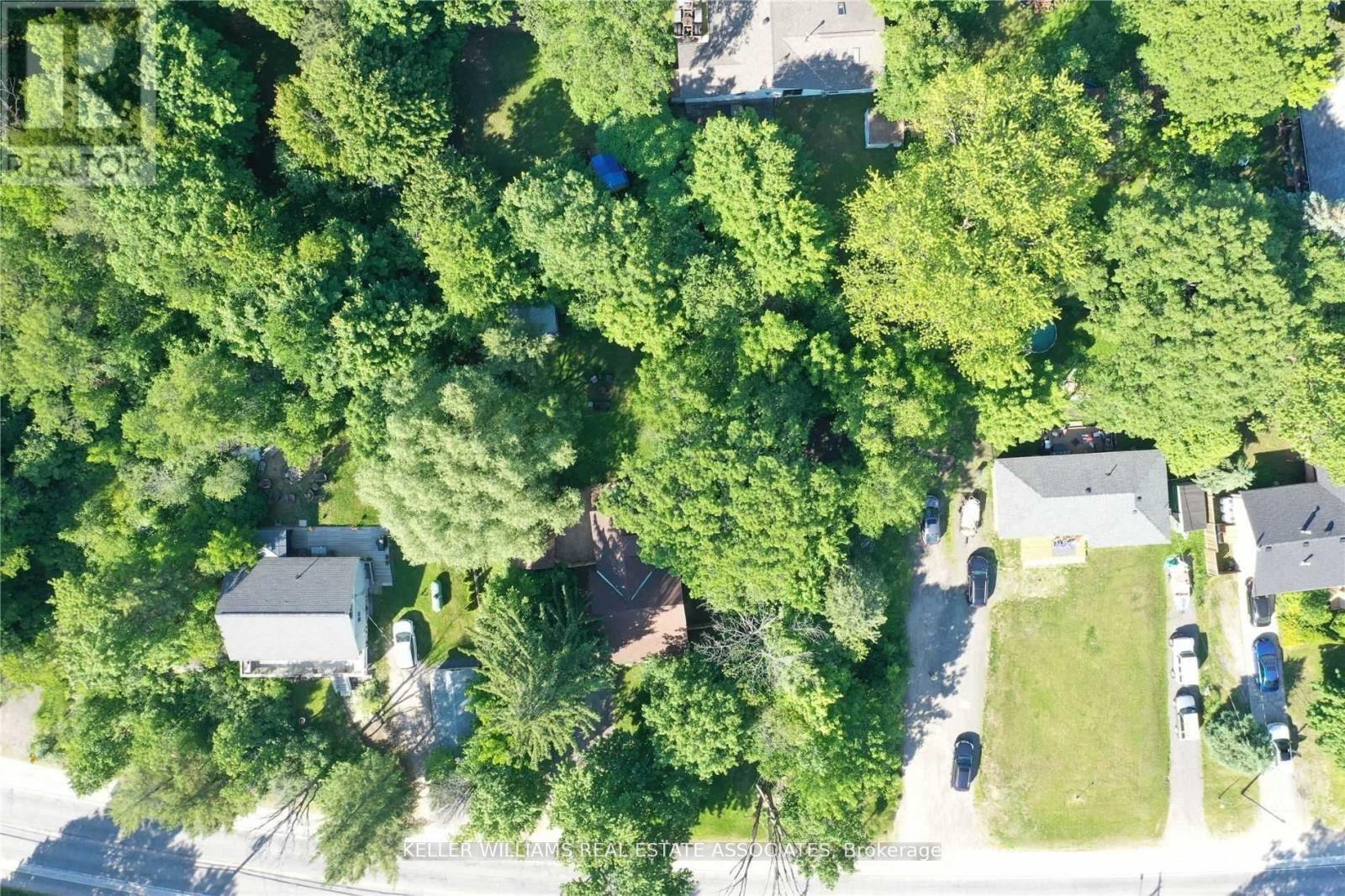 3172 Muskoka 169 Road, Muskoka Lakes, Ontario  P1P 1R2 - Photo 2 - X12098844