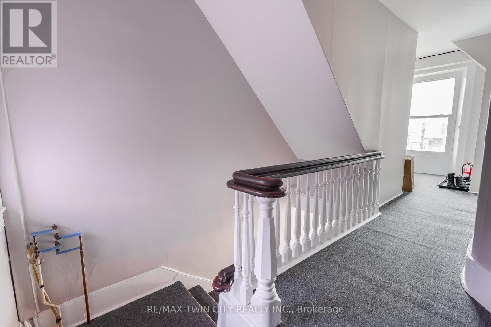 840-846 King Street E, Cambridge, Ontario  N3H 3P2 - Photo 12 - X12098860