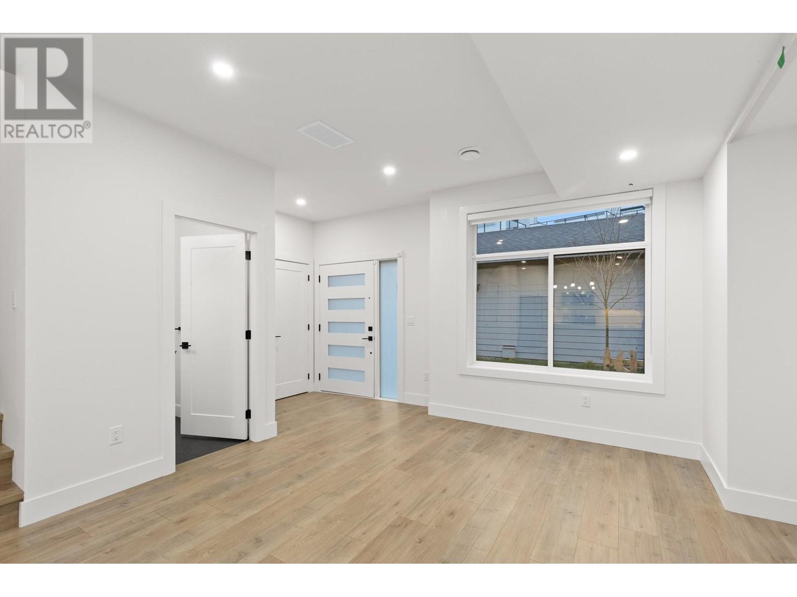Property at 781 Raymer Avenue Unit# 2 image 4