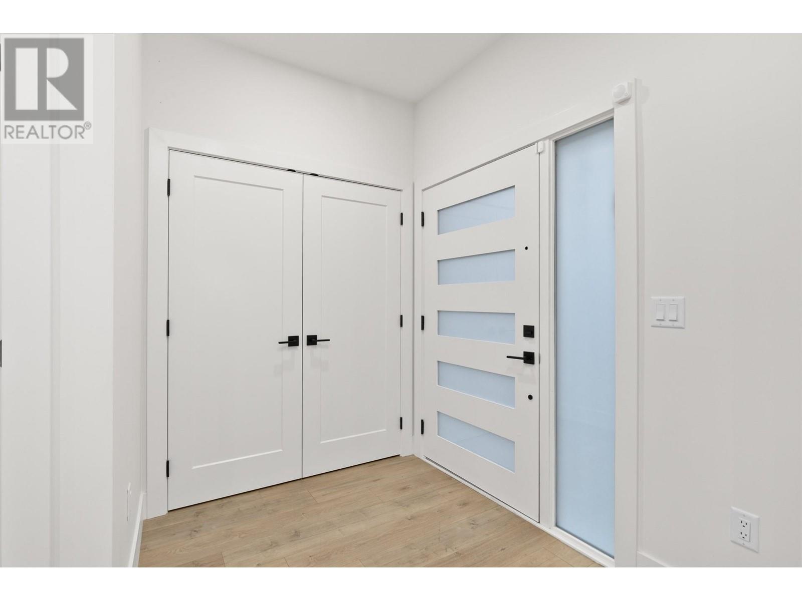 Property at 781 Raymer Avenue Unit# 2 image 3