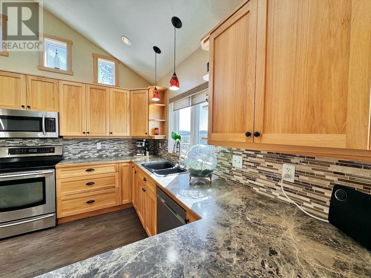 Property at 601 RAVEN HILL Road image 4