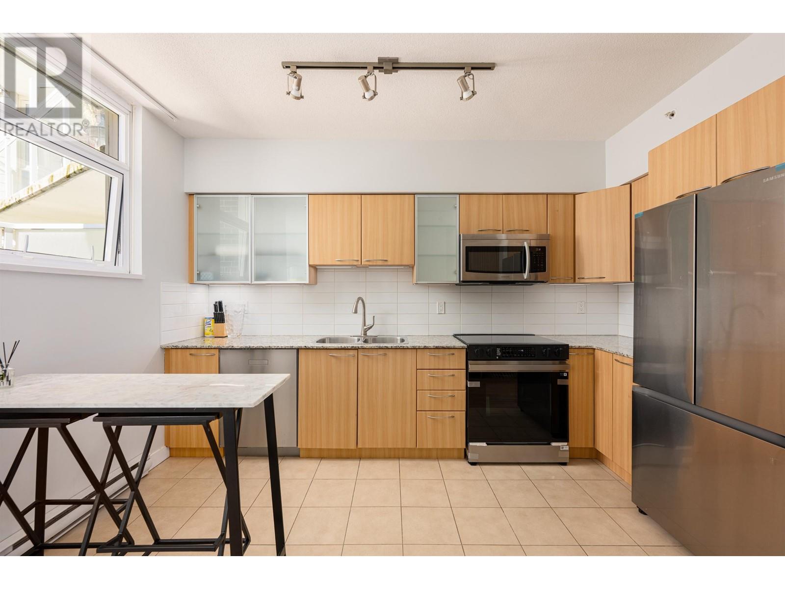 320 4028 Knight Street, Vancouver, British Columbia  V5N 5Y8 - Photo 12 - R2992268