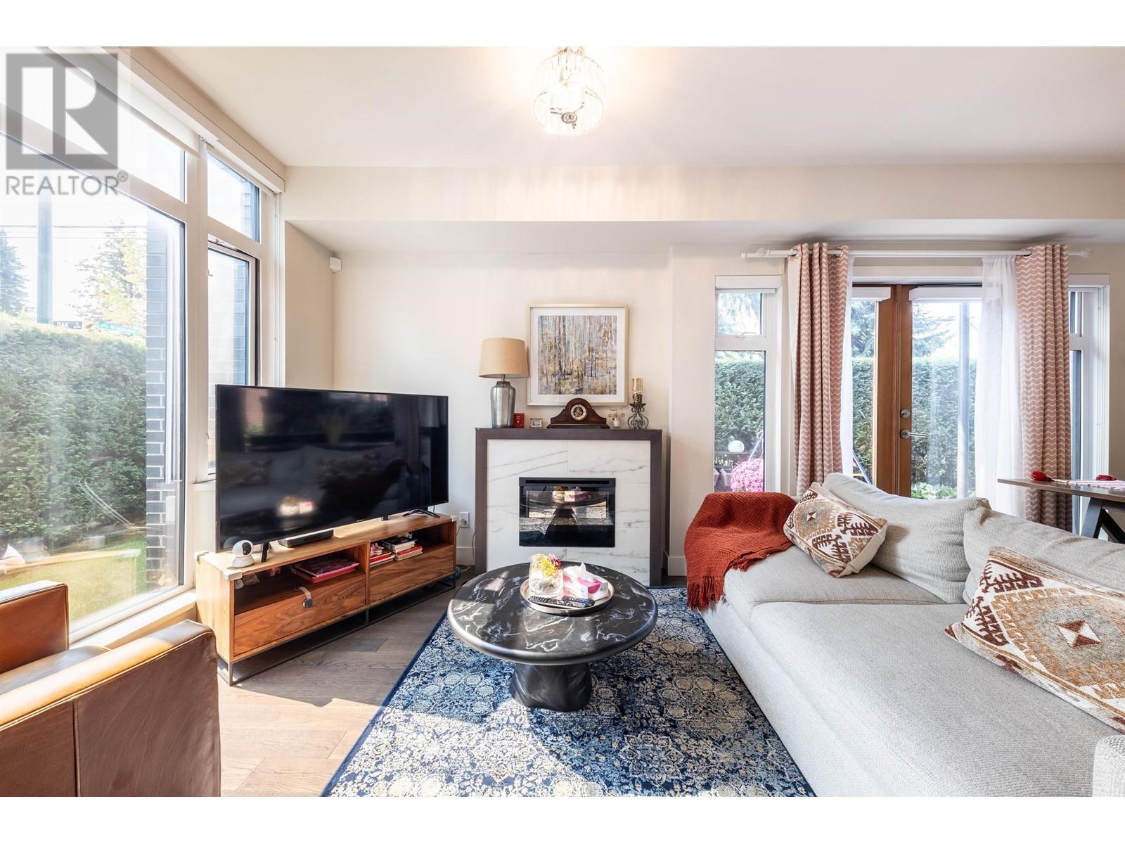 Property at 979 W 46TH AVENUE image 5