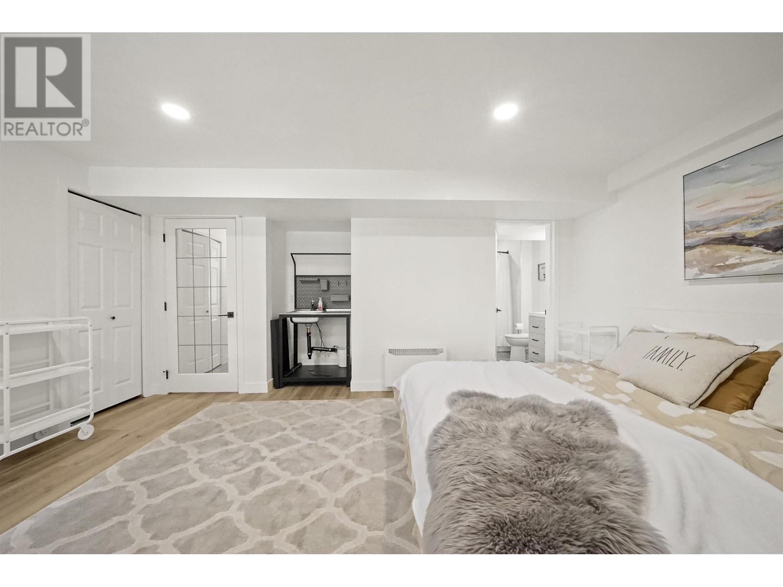 1551 Alpine Lane, Coquitlam, British Columbia  V3E 3A5 - Photo 33 - R2993281